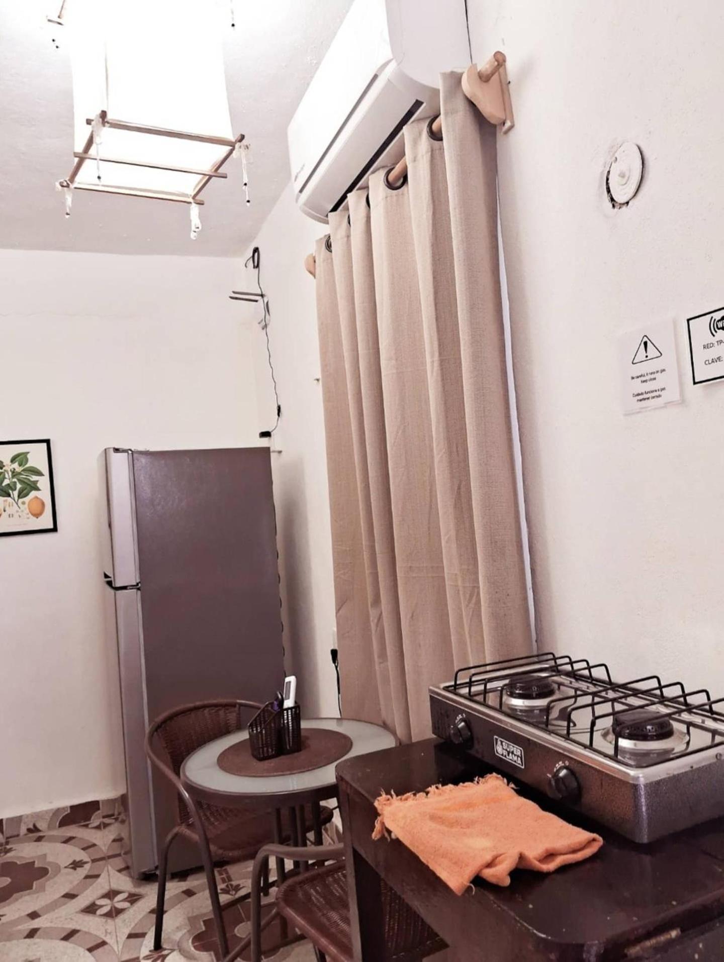Cozy Studio Near Beach & Ferry Apartment Isla Mujeres