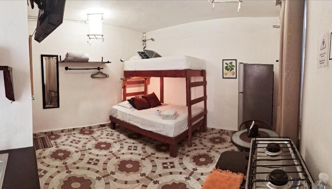 Cozy Near & Ferry
